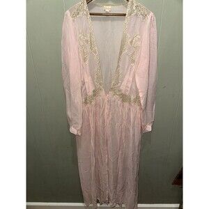 VINTAGE 50s/60s LADY DUFF Pink NYLON And LACE Maxi Long Nightgown Sz 38 Flaws